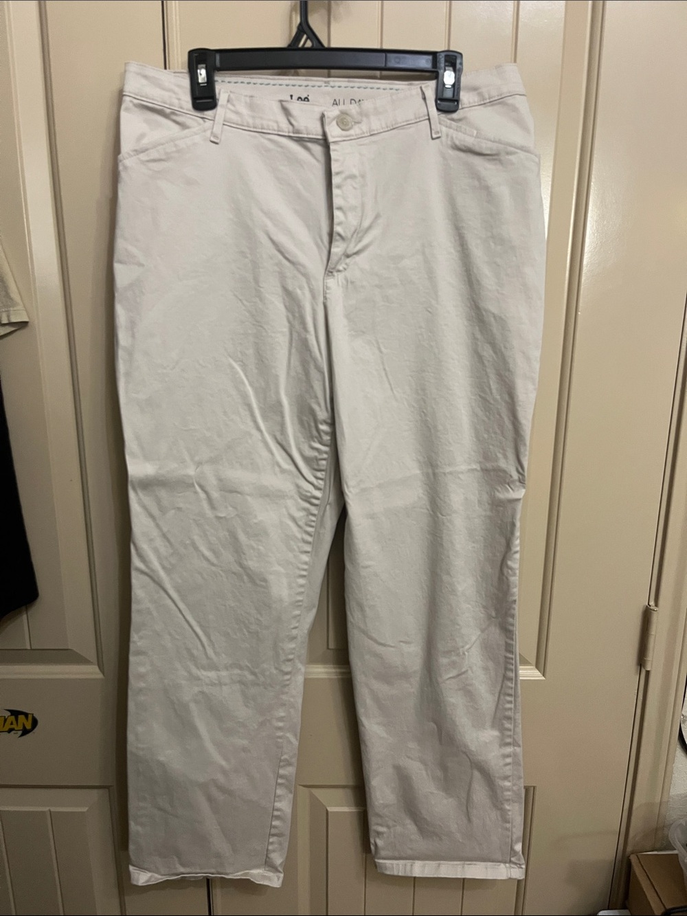 Lee Women's Off-White Straight-Leg Chino Trousers